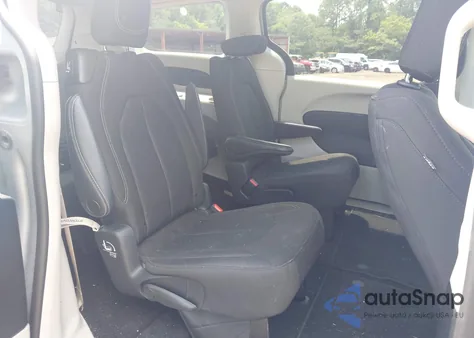 2023 Chrysler Voyager Lx z USA, uszkodzony, nr VIN 2C4RC1CG7PR606912